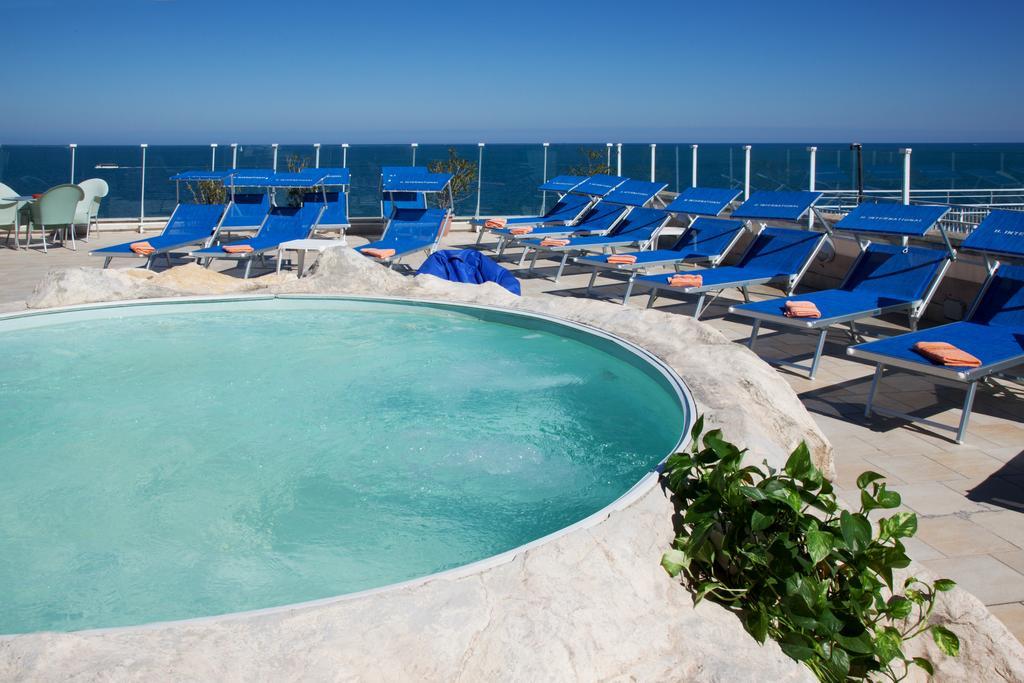 Hotel International Gabicce Mare Eksteriør bilde