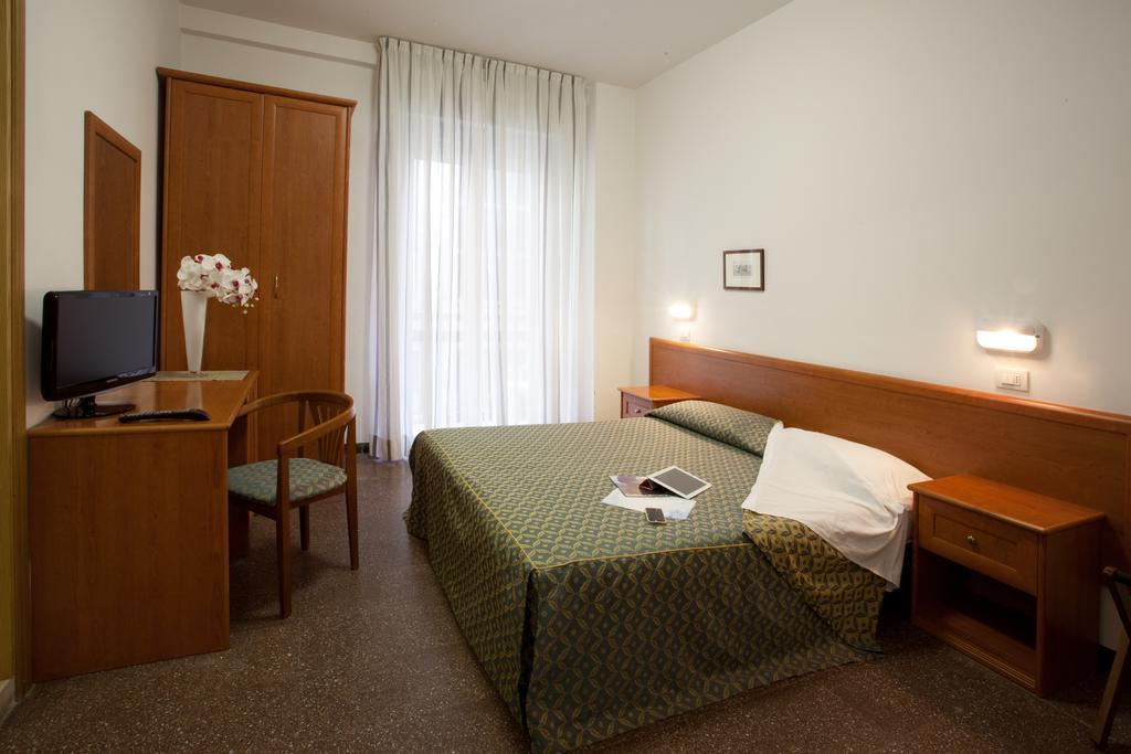 Hotel International Gabicce Mare Rom bilde