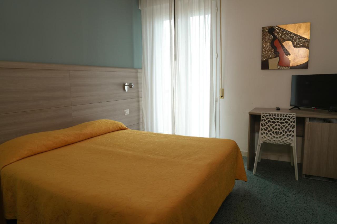 Hotel International Gabicce Mare Eksteriør bilde