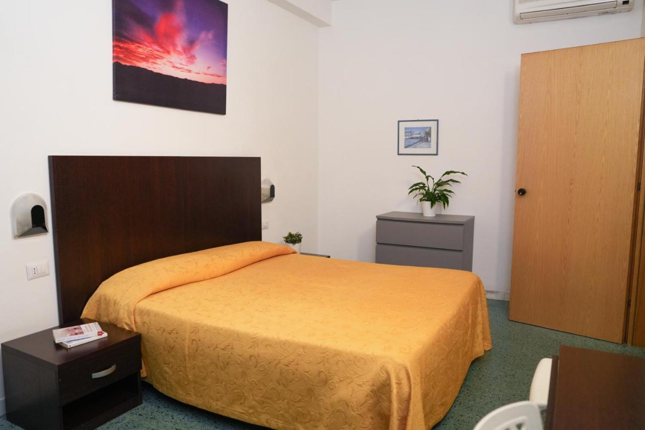 Hotel International Gabicce Mare Eksteriør bilde