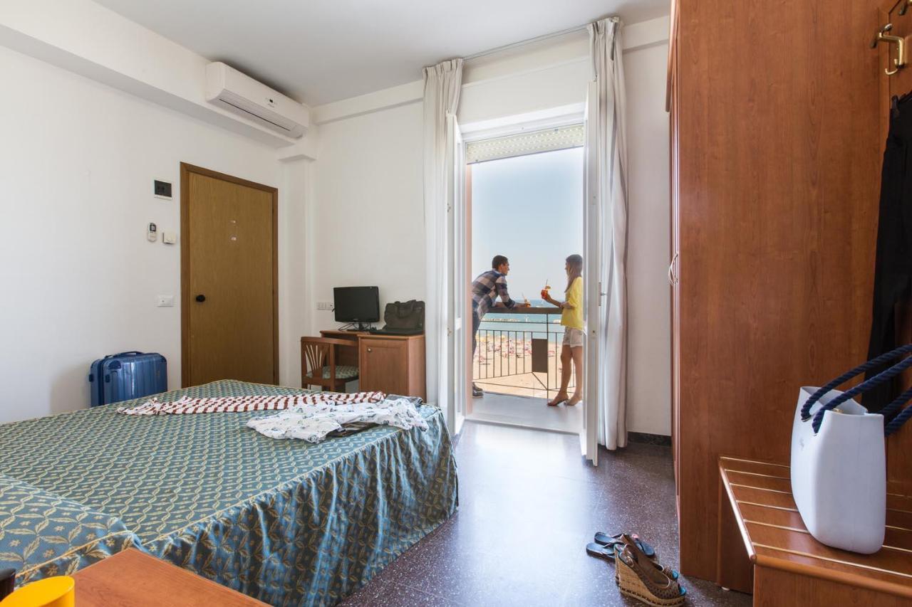 Hotel International Gabicce Mare Eksteriør bilde